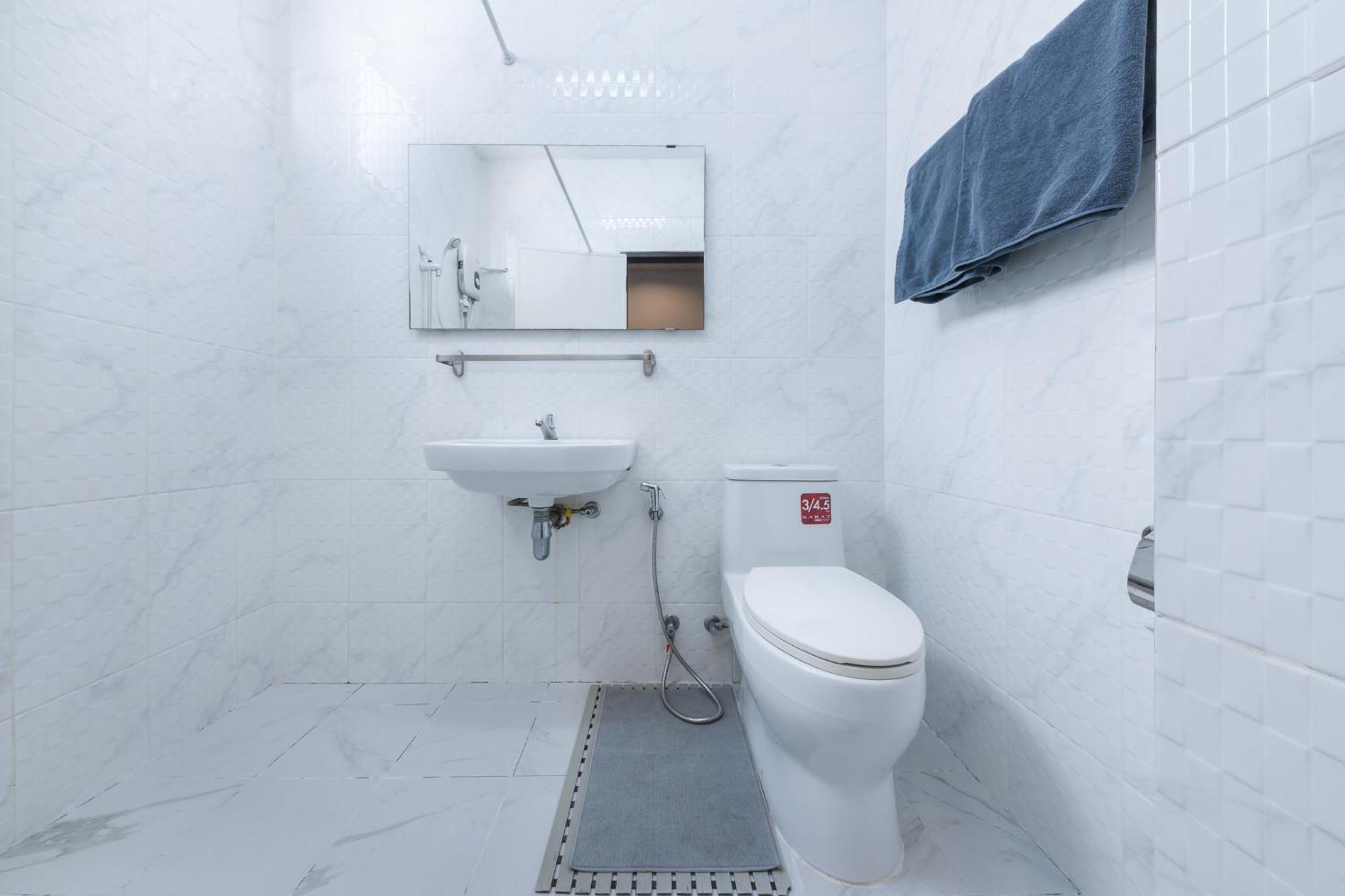 Studio Apartment 1st floor